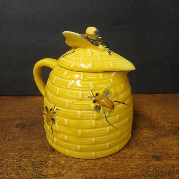 Other - VTG Ceramic Beehive Honey Pot W/ Cork & Top 4.75x4.5”